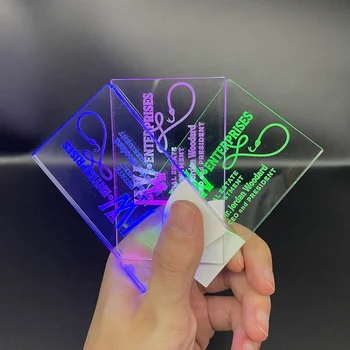 Pielāgot.preci.Jauns dizains custom hologrāfiskā kvēlojošs gaismas karšu drukāšana luksusa led akrila vizītkarti ar led
